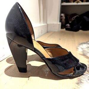 Michael Kors Wiley Cross Strap Women’s Black Patent Leather Pump, Size 7.5M